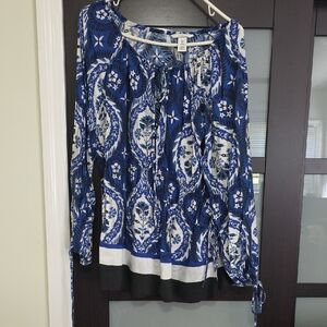 Blue and White Women's Top